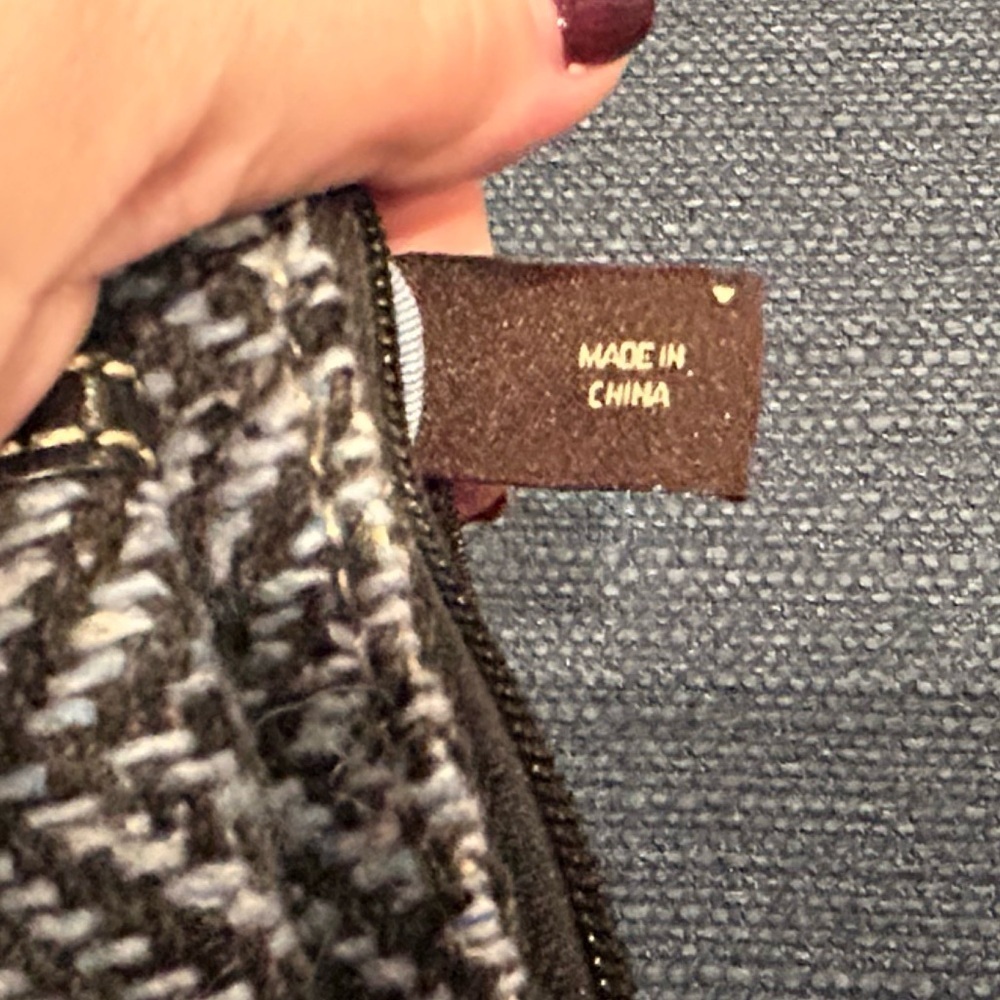Coach Hamptons Herringbone Wool Wristlet - Picture 7 of 11